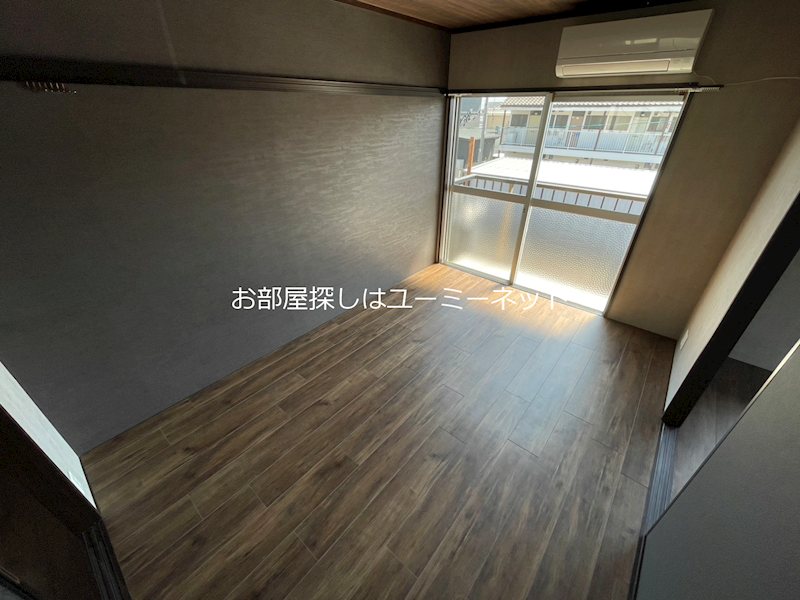 Ark Terrace 坂之上A リビング