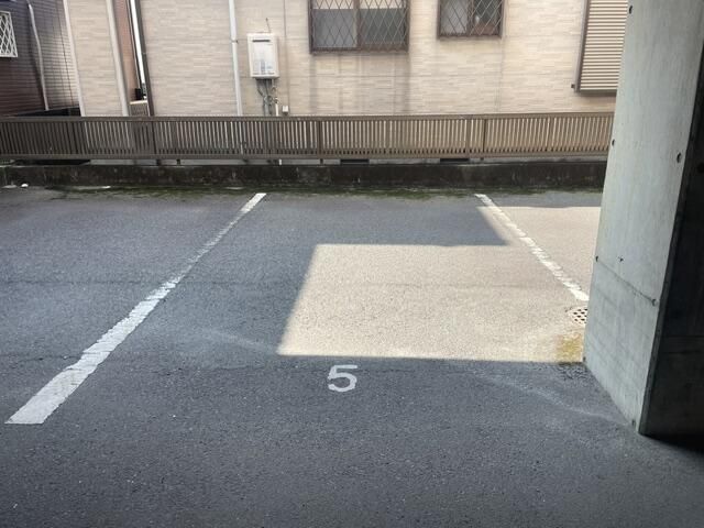 リックマンション 駐車場