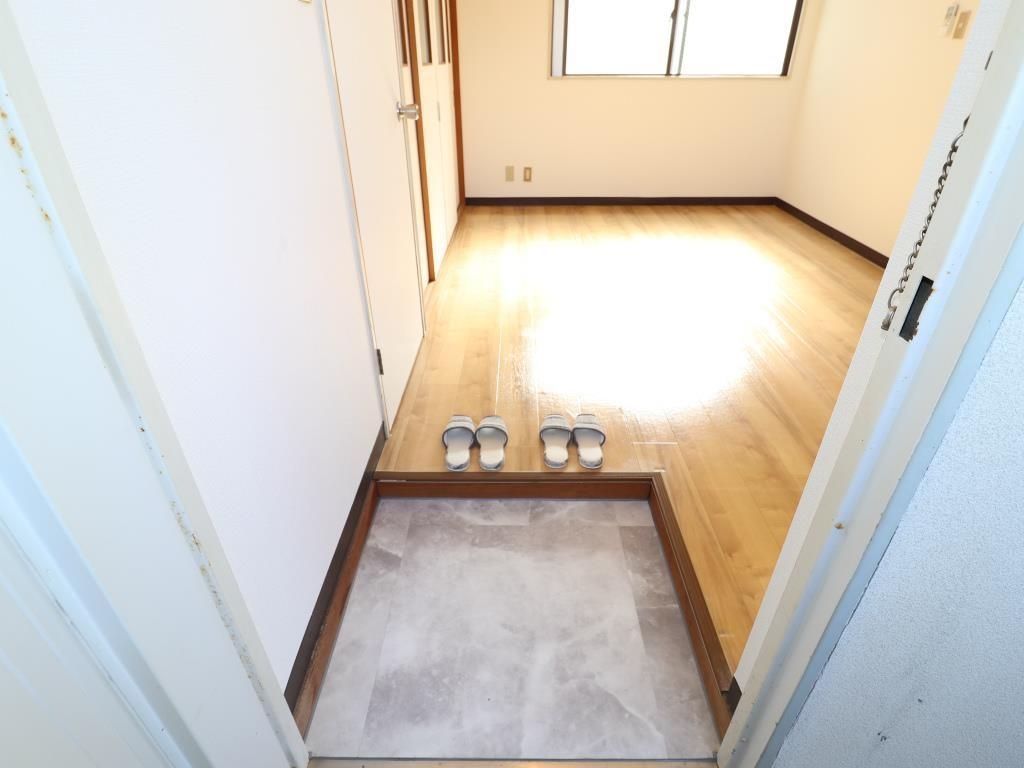 天神ＭＫビル 玄関