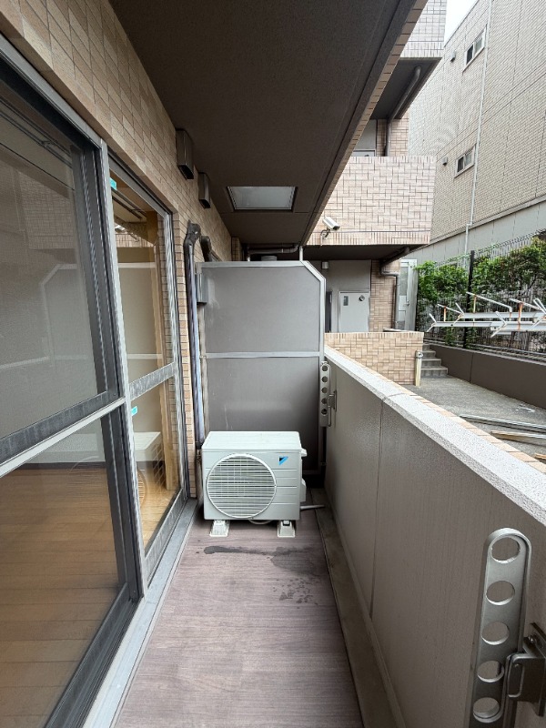 千葉県市川市相之川２丁目 ベランダ