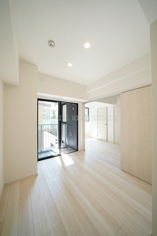 4i-RESIDENCE  リビング