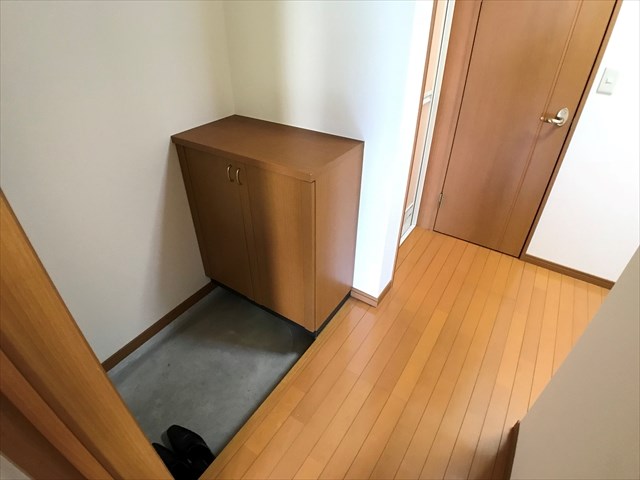 ﾊｲﾂﾗﾍﾞﾝﾀﾞｰ 玄関
