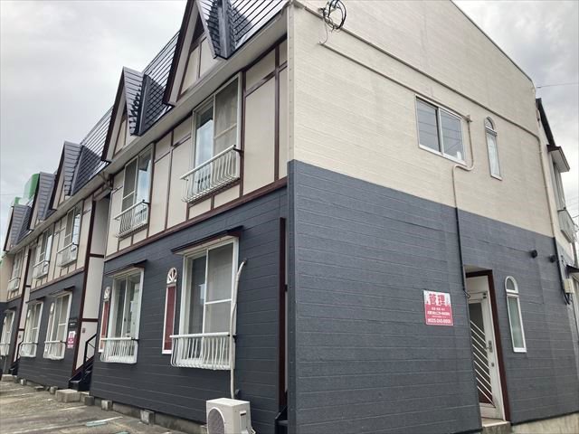 ﾎﾜｲﾄﾊｲﾑ 外観