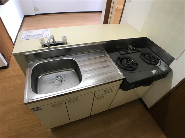 さどHILLS キッチン