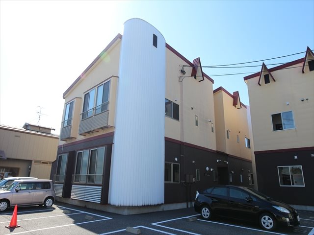 ｸｴｽﾄS 外観