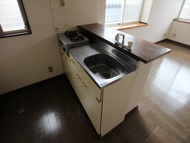 ﾌﾞﾙｰﾊｲﾑ キッチン