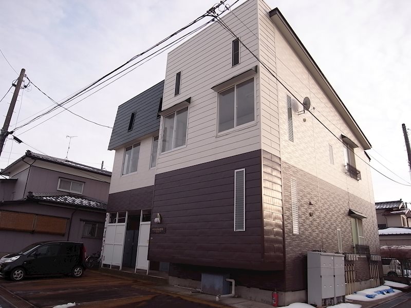 ｱﾒﾆﾃｨ城北 外観