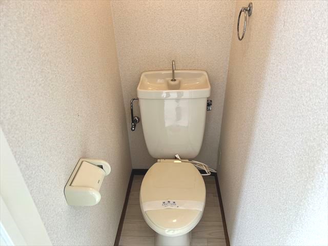 ﾗﾌｪｰﾘｱ西園 トイレ