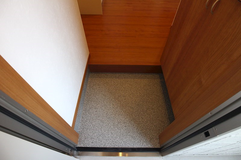 ｻﾌﾟﾗｽ・2 リビング