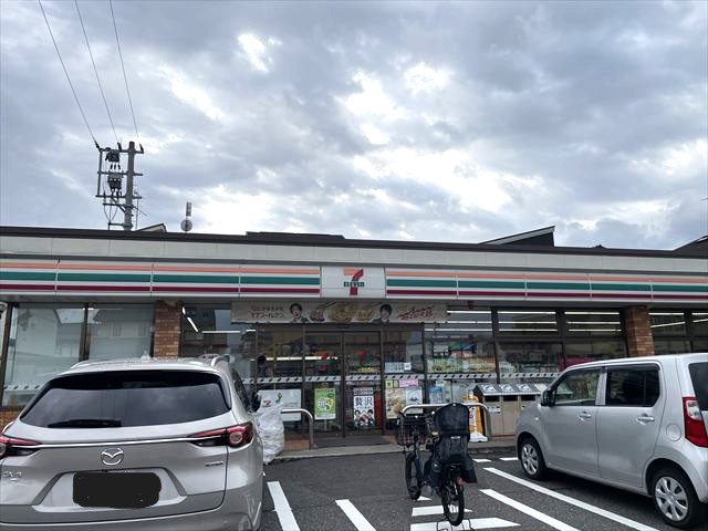 ｻﾝﾛｰｾﾞ コンビニ