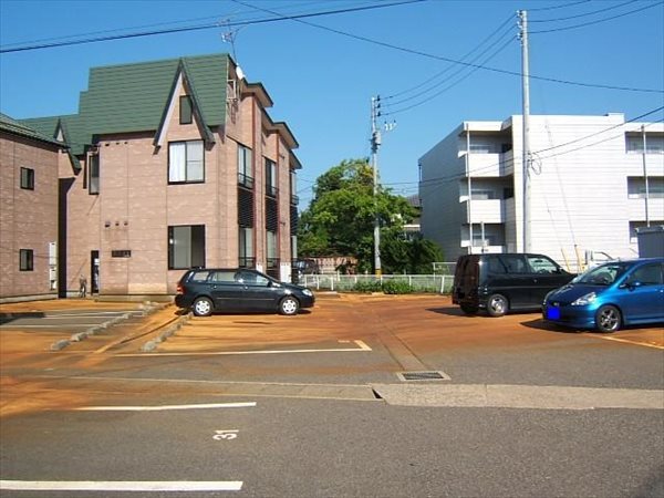 大志館Ⅱ 駐車場
