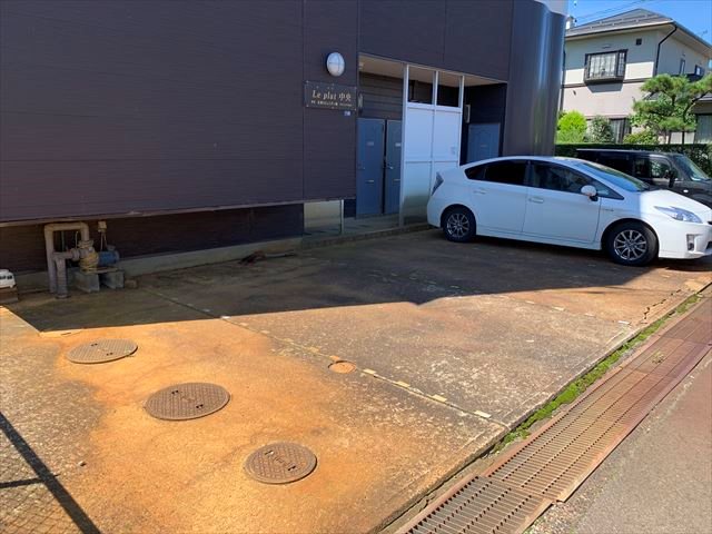ﾙﾌﾟﾗ中央 駐車場