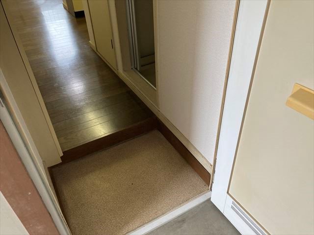 ｸﾞﾚｰｽﾊｲﾂ 玄関