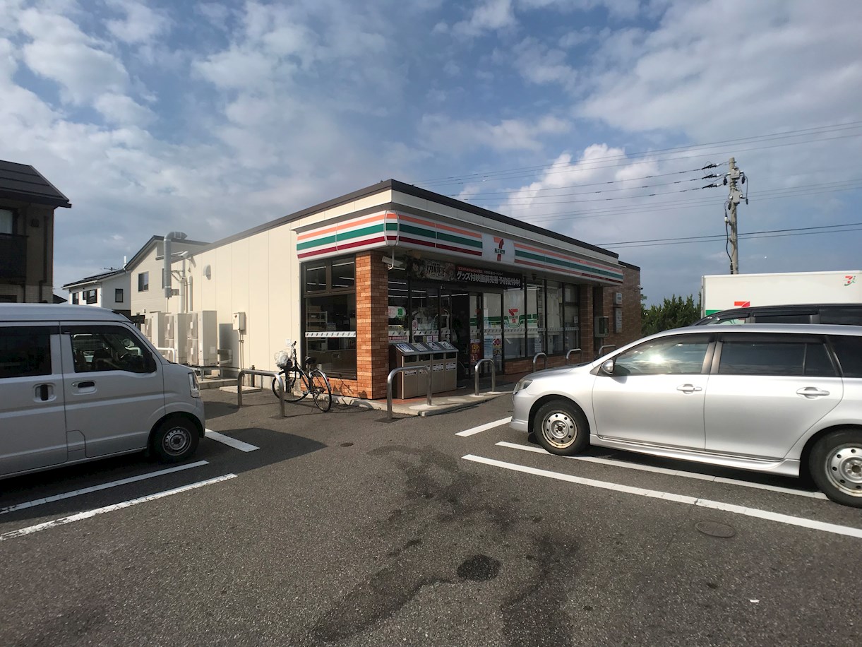 ｺｰﾎﾟきはらⅡ コンビニ