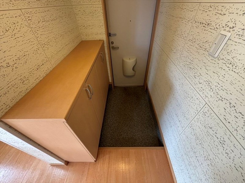 ｽﾜﾛｰﾋﾙｽﾞC 玄関