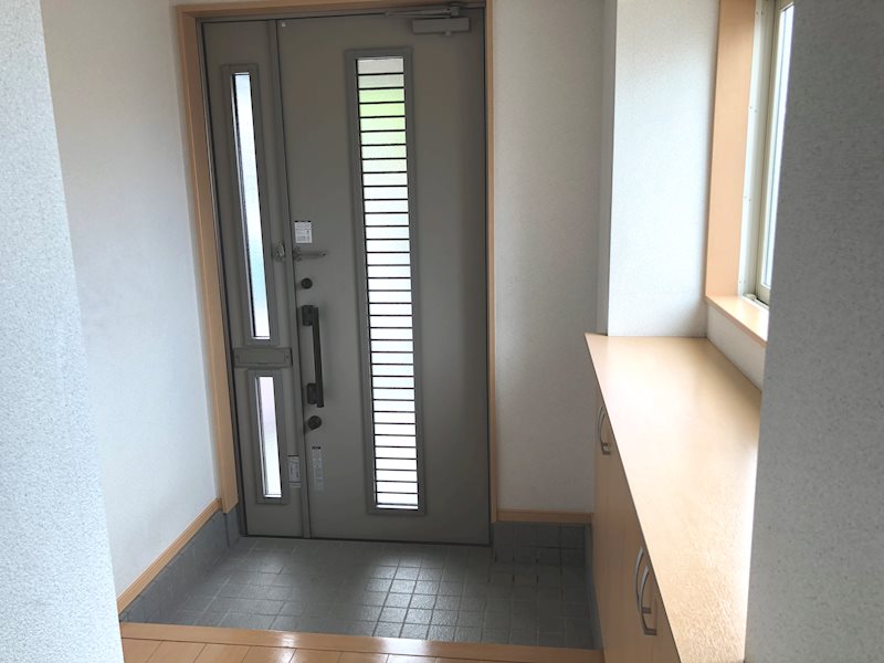中山貸家 玄関