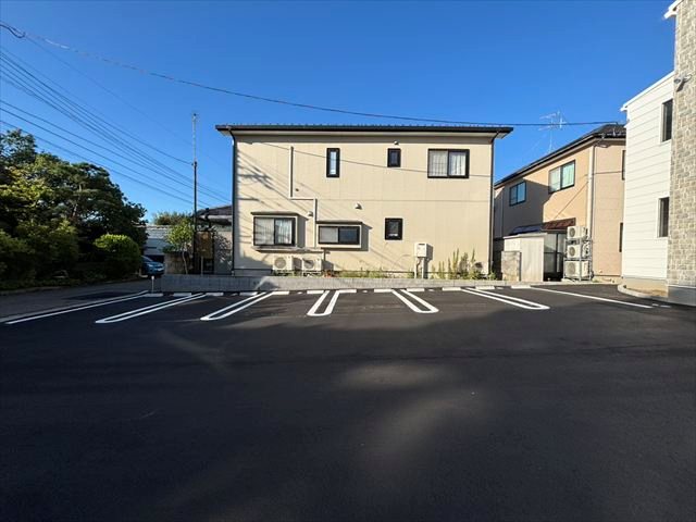 ｱｰﾊﾞﾝﾌﾞﾗﾝﾁ鳥屋野南A 駐車場