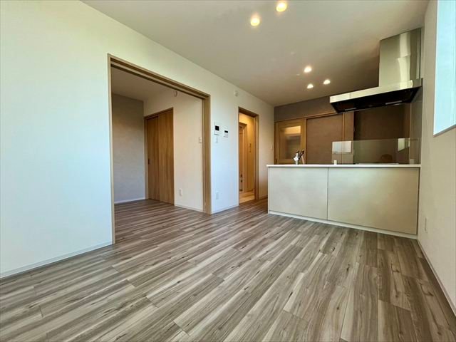 ｱｰﾊﾞﾝﾌﾞﾗﾝﾁ鳥屋野南A リビング