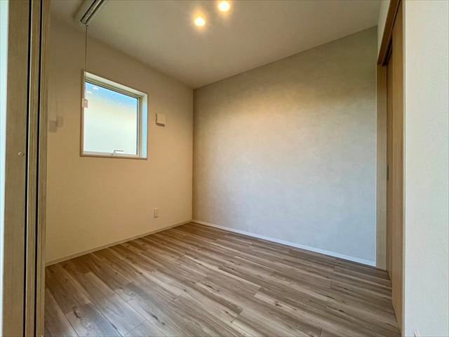ｱｰﾊﾞﾝﾌﾞﾗﾝﾁ鳥屋野南A ベッドルーム