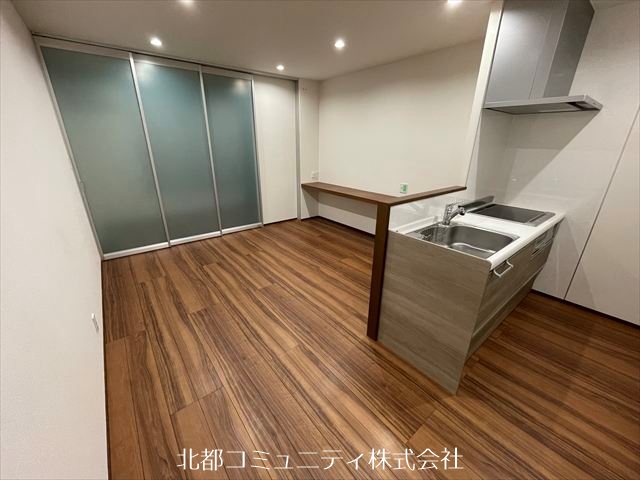 ｶﾞｰﾃﾞﾝｼﾃｨ長潟 リビング