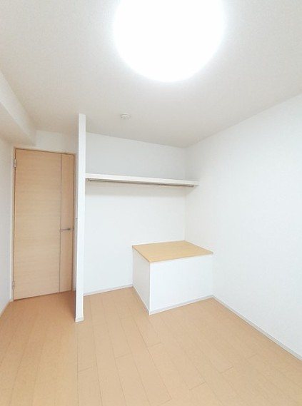 ﾚｼﾞｪﾝﾄﾞ　ﾓﾘ 収納