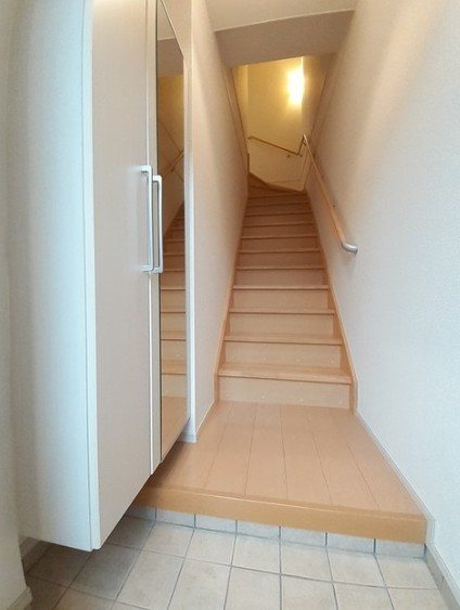 ﾚｼﾞｪﾝﾄﾞ　ﾓﾘ 玄関