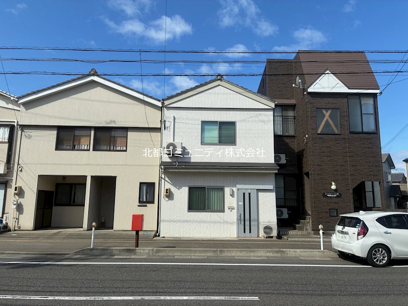 入船町貸家 エントランス