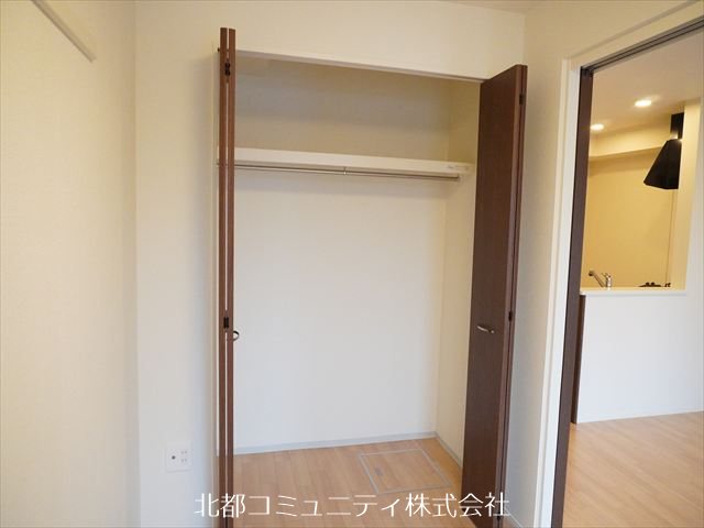 ﾊﾟﾚｽｺｰﾄ　ﾄｰｹﾝ 収納