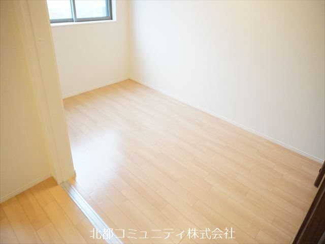 ﾊﾟﾚｽｺｰﾄ　ﾄｰｹﾝ ベッドルーム