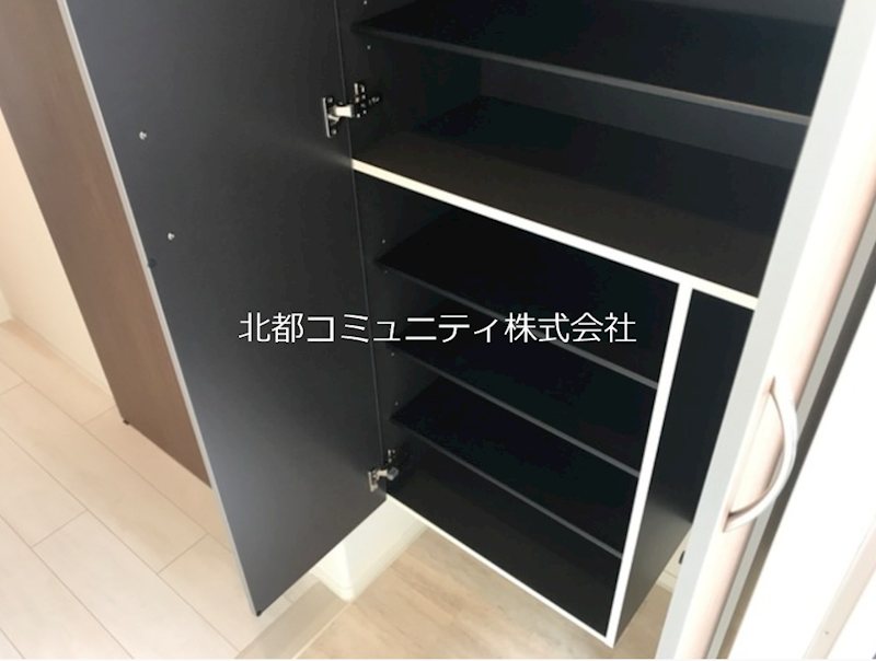 ｺﾝﾌｪﾃｨ 収納