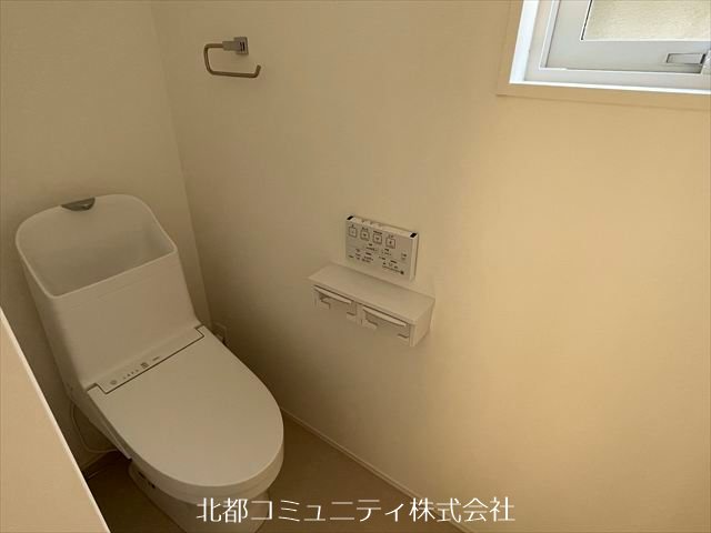南紫竹戸建1号棟 トイレ