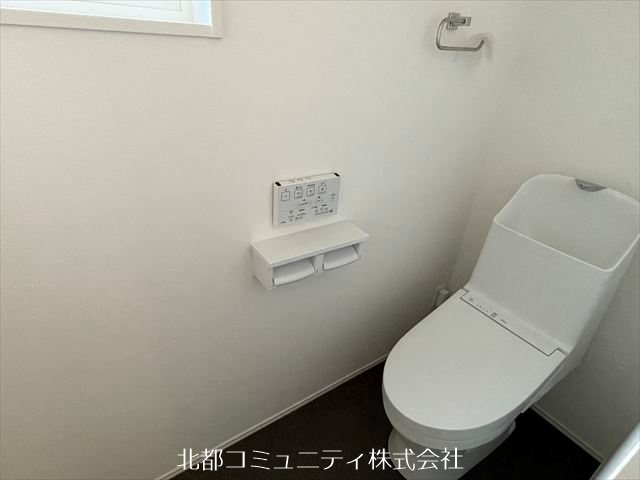 南紫竹戸建2号棟 トイレ