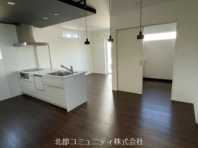 南紫竹戸建2号棟 リビング