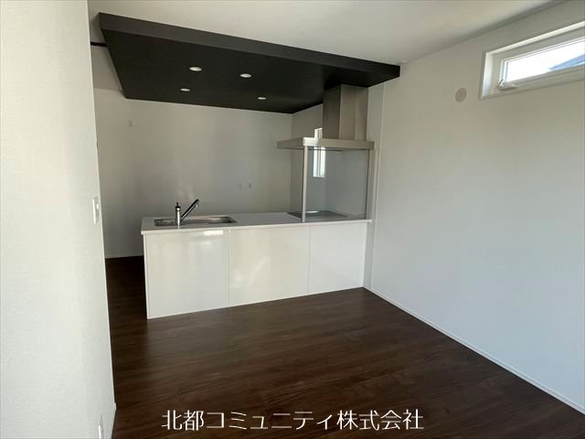 南紫竹戸建2号棟 リビング