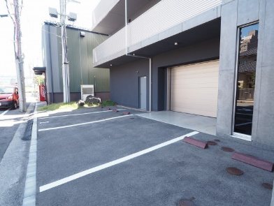 ｵｸﾄ川端町 駐車場