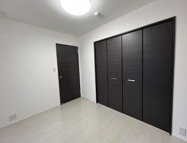 ｵｸﾄ川端町 ベッドルーム