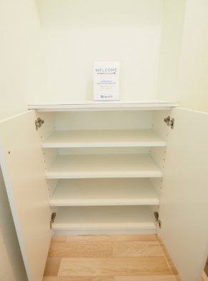 ｸﾚｽﾄｺｰﾄ公園前B 収納