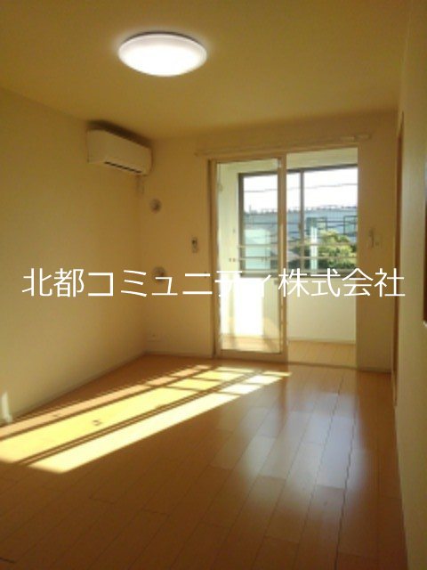 ﾒｿﾞﾝはなみずき リビング
