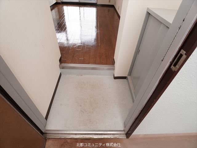 ﾒｿﾞﾈｯﾄ朝 玄関