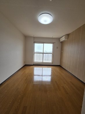 ﾊﾟｰｸｻｲﾄﾞｸﾞﾘｯﾀｰ弁天 ベッドルーム