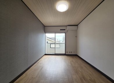 ｴｽﾃｰﾄ旭町 リビング