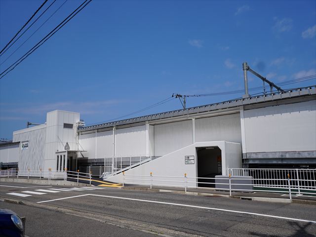 Love＆PeaceⅡ 駅