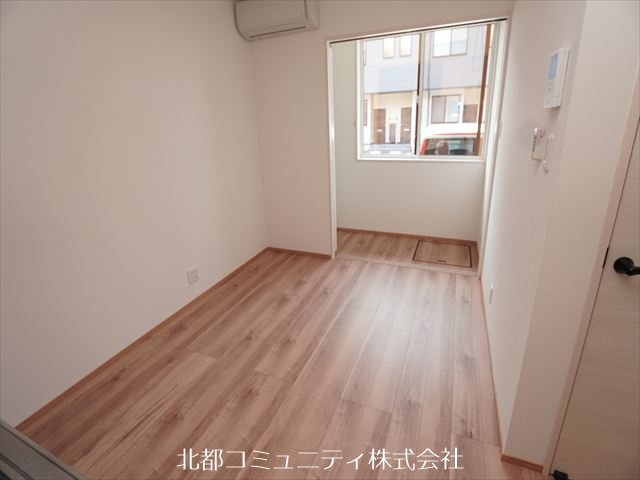 ｺｵﾘﾅﾀｳﾝA リビング