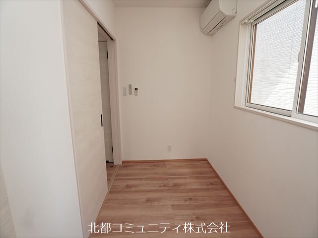 ｺｵﾘﾅﾀｳﾝA ベッドルーム