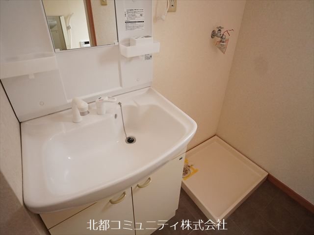 ｸﾞﾘｰﾝｱﾍﾞﾆｭｰとやのB 洗面所