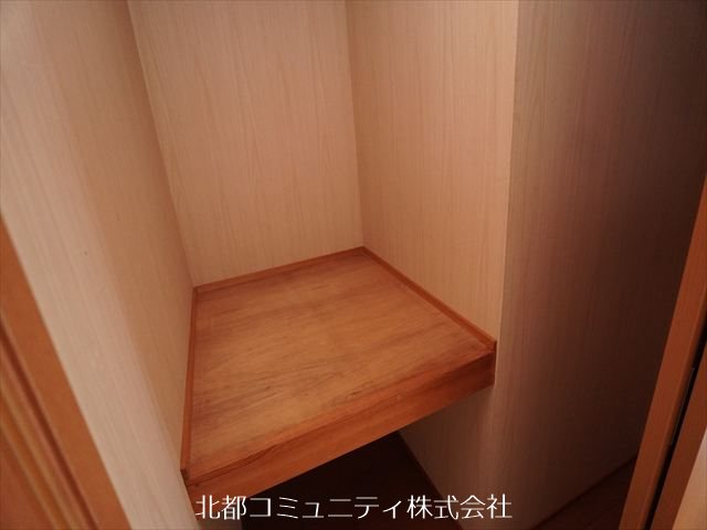 ｸﾞﾘｰﾝｱﾍﾞﾆｭｰとやのB 収納