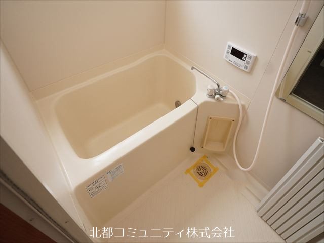 ｸﾞﾘｰﾝｱﾍﾞﾆｭｰとやのB 風呂画像