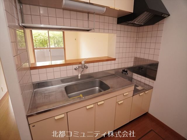 ｲｰｽﾄﾌｨｰﾙﾄﾞ キッチン
