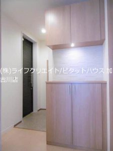 アスカプレミアム 玄関