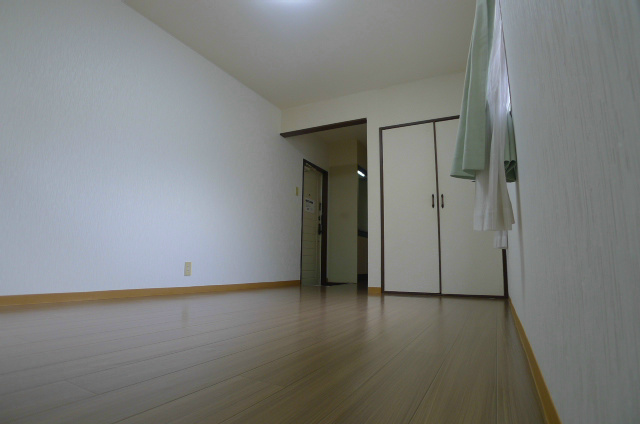 プティ坂元 ベッドルーム